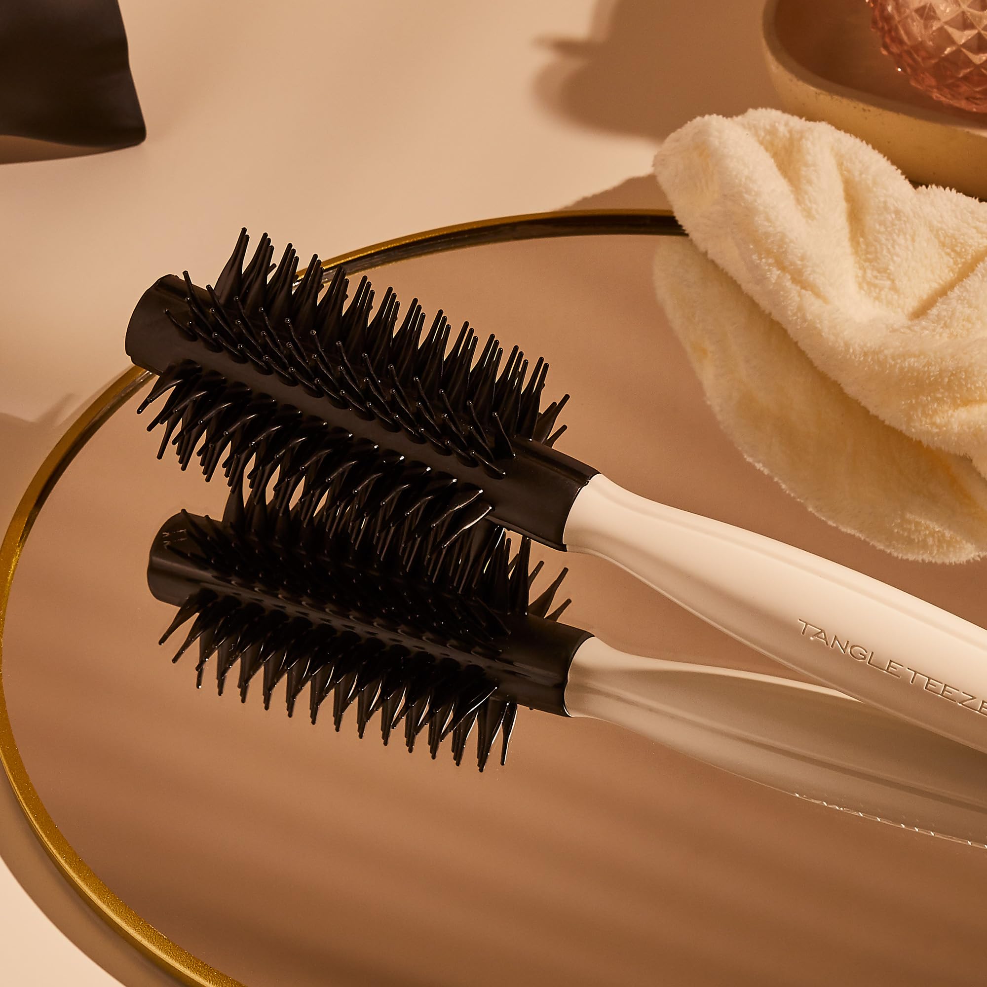 tangle-teezer-blow-styling-round-tool-large-brosse-ronde-de-brushing-grand-forma image 7